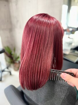 アンダーバーホワイト 京橋店(_WHITE) ガーディナルレッド