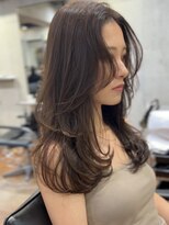 サイン 表参道(SIGN)&nbsp;レイヤーカットグレージュカラーデザインカラーシルキーベージュ