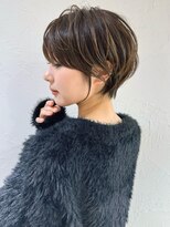 アンド ストーリーズ(&STORIES)&nbsp;前髪あり耳掛け丸みくびれボブ/20代/30代/40代/ショート（蘭）