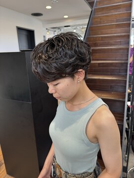 トレス(TRESS) ショートパーマ　ニュアンスパーマ　パーマ女子