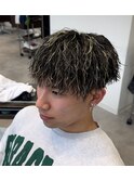 縦落ちツイストスパイラルハイライトマッシュ