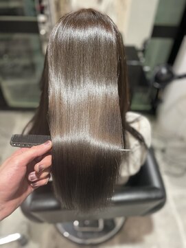 トイロ 横浜(Toiro) 艶髪質改善ストレート