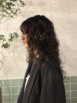 nimes栄 パーマ/レイヤーカット/ボブ 【ニーム】【12月2日NEW OPEN（予定）】 kaon  ロングパーマ　ロングレイヤーパーマ