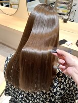 ザックジングウ 表参道(ZACC JINGU)&nbsp;ツヤたっぷり巻ける縮毛矯正