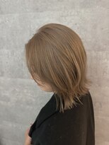 ベル ザ シック(BEL THE CHIC)&nbsp;【木下限定】20.30代◎切りっぱなしレイヤー×ベージュ