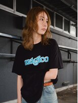 ストア(STORE)&nbsp;肌色に合わせた ワンブリーチ ブロンド風ヘア