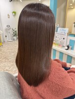 ソラ(SORA) とろけるミルク質感♪低ダメージ縮毛矯正で圧倒的まとまり◎
