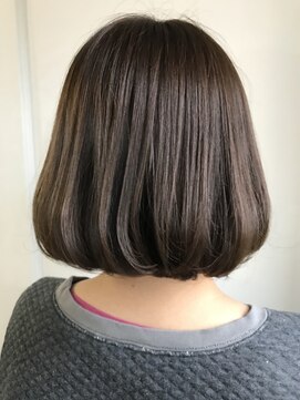 ライム(LIME) 正統派ボブ