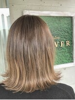 クローバー(CLOVER)&nbsp;切りっぱなし外ハネボブ