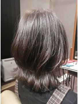 ギフト(GIFT) ひし形グレージュボブ★