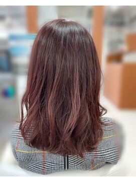 ロイ(ROI) 【勝又　幸枝】大人フェミニンスタイル