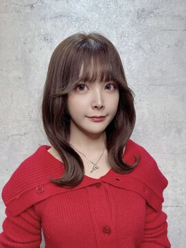 ウィローズ(WILLOW'S) ブリーチなしハイトーンくびれミディアム