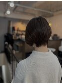 白髪ぼかしハイライトとショートボブ
