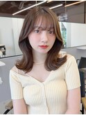 外ハネくびれ くびれヘア オリーブベージュ