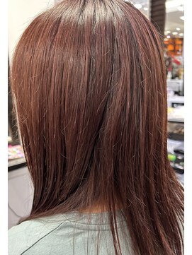 グレーカラーとカットとトリートメント