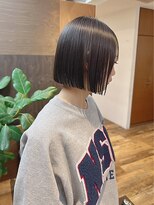 ダブル(W)&nbsp;透明感アッシュグレー/ショートボブ/コンパクトボブ