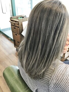 ディーアールラズリー(DR LAZULI) 抜け感抜群☆グレイベージュ☆