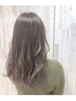 ユーフォリア 銀座(Euphoria)&nbsp;20代30代イルミナカラーでヌーディグレージュ担当中間