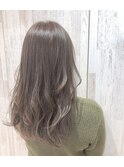 20代30代イルミナカラーでヌーディグレージュ担当中間