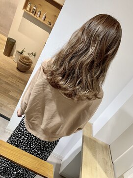 エイト 溝の口店(EIGHT) 【EIGHT mizonokuchi】セピアグレージュ