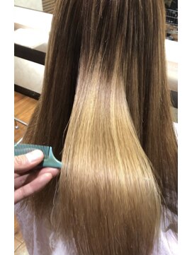 アース 守谷店(HAIR&MAKE EARTH) プレミアムストレート