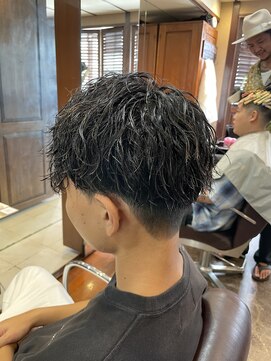 リットジェンツ 千葉(Lit Gents) カット&ツイストスパイラルパーマ【SHOHEI】