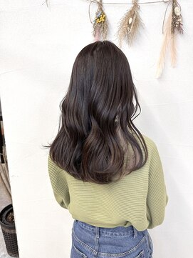 トリニティ 本厚木(trinity) ゆるふわロングインナーカラーホワイトベージュ