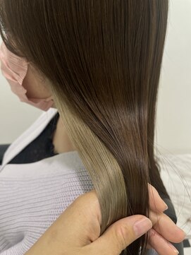 ビューティーサロン クロス(CROSS) 潤艶スパトリートメント/インナーカラー/くすみベージュ/