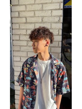 ロディーナ 大口 新子安(rodina) メンズヘアスペインカール