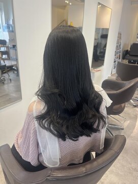 シー(SEA) 艶Black