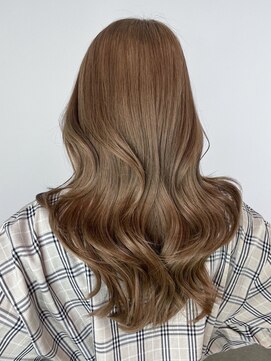 アルバム 新宿(ALBUM SHINJUKU) 美髪顔周りレイヤーくびれヘア_ba506462