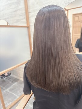 ジーナ 福岡千早(Zina) 【松本秀子】艶カラー/髪質改善トリートメント/20代３０代４０代