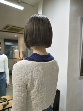 アナンダ(ananda) 艶髪ボブ＋ダブルカラー