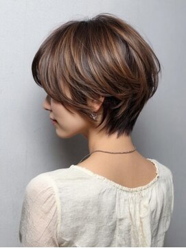 レリーオーファ 六甲(RelyOfa) 輪郭補正ショート女性らしい丸み[六甲/髪質改善/白髪ぼかし]