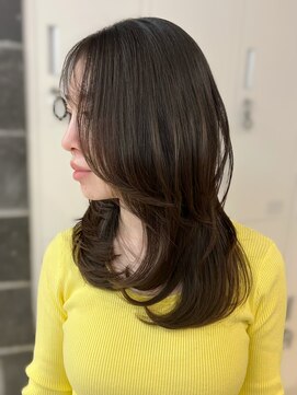 リアンバイアリュール(Lian by Allure) レイヤーカットミディアムレイヤーハッシュカットボブショート
