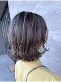 岐阜ハッシュカットレイヤーミディアムオリーブグレージュ20代