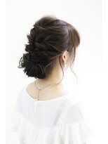 イスタ(isuta) リッチで上品☆セレブ風アップ