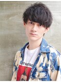 王道束感マッシュスタイル ショートレイヤー ツーブロック