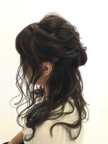 お呼ばれハーフアップ