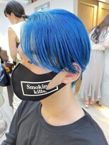 テトラ バイ ネオリーブ 横浜西口店(tetra by neolive)&nbsp;横浜★派手髪センターパートの青髪