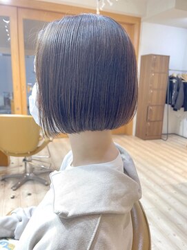 モリオ フロム ロンドン 成増店 【morio成増 セリザワ】ぱっつんボブ 内側刈り上げ