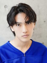 アルファ 新宿(alpha)&nbsp;フェザーパーマ/ブルーブラック/刈り上げセンターパート[新宿]