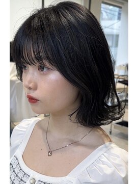 ティア(Tia.) 縮毛矯正/髪質改善トリートメント/ボブヘア/グレージュ/就活