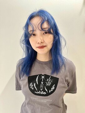 ゼストララ(ZEST Lara) アイスブルー×髪質改善トリートメント