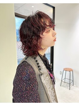 ホロ(hollo) マッシュショートパーマプードルパーマ