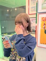 ヘアー アレス(hair ales) ルーツカラー　エフェクトブリーチ　くすみベージュ