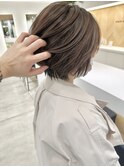 ハイライトグレージュ丸みショートボブ