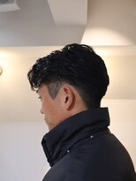 シーンバイラッド ヘルム(SCENE by RAD helm) 短めでもできるフェザーショートパーマ