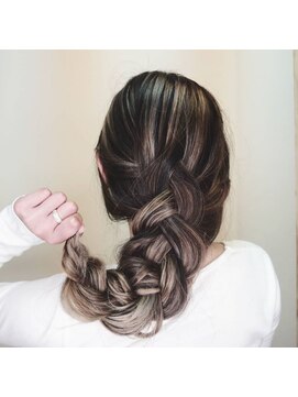 ユートピア(U topia) 【町田U-topia】エアータッチバレイヤージュ