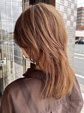 ヘアモード カクテル ウルフヘア×シナモンベージュ【JUN】